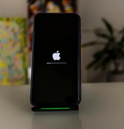 资中苹果手机维修分享更新iOS 16时卡在滑动升级界面解决办法 